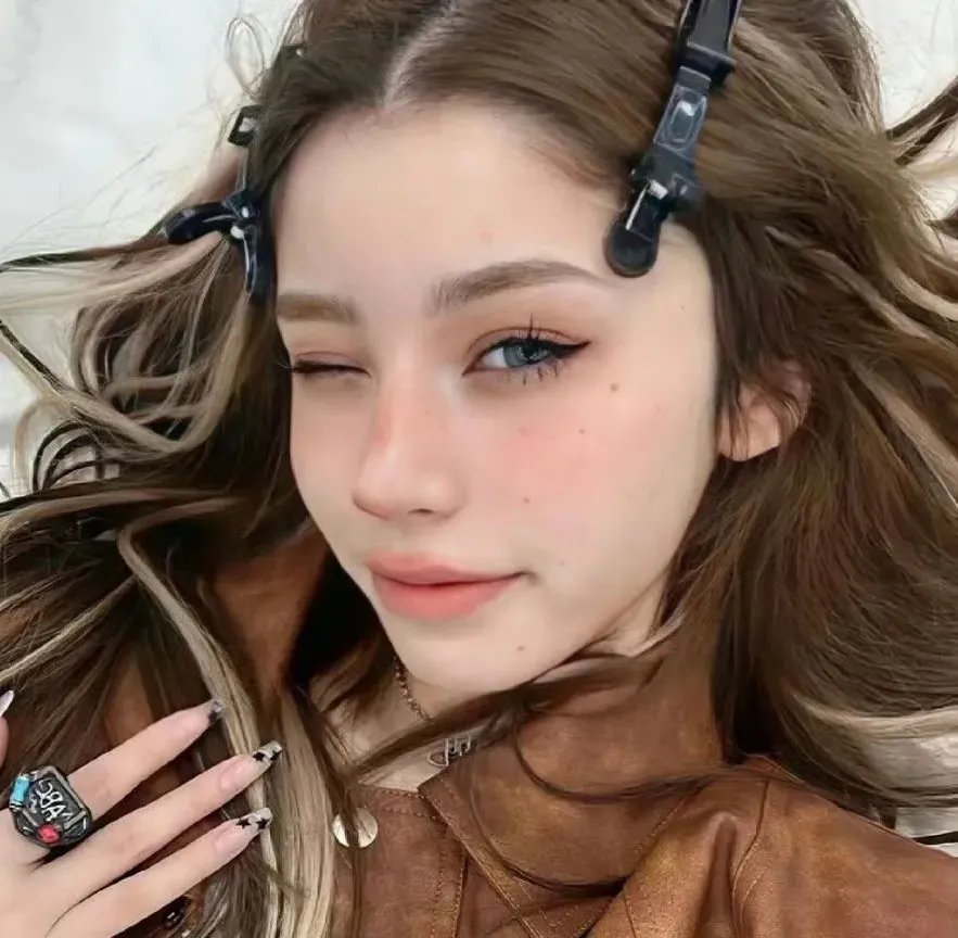 我爱夏莉：疯狂圣诞